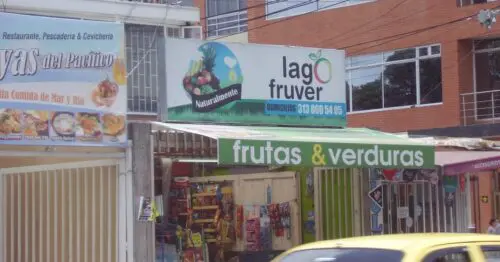 LAGO FRUVER LAGO FRUVER